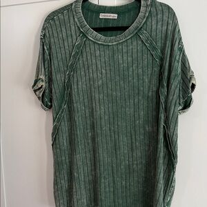Green Ribbed Short Sleeve Top